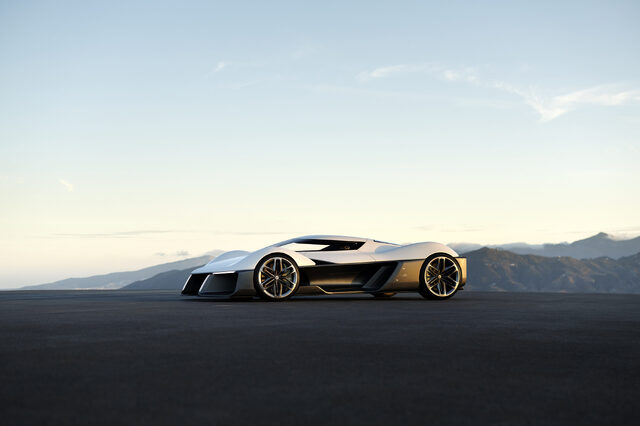 General Motors Advanced Design Concept_Corvette_driver side_distance.jpg