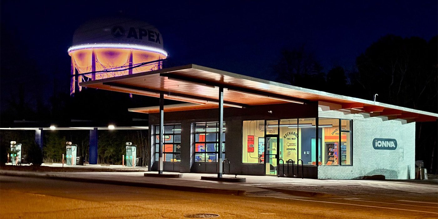 More information about "IONNA Aims for Doubles"