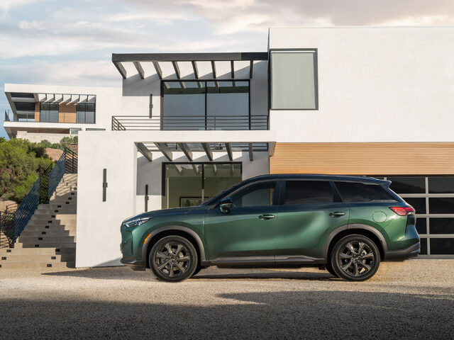 2026 Infiniti QX60 Driver Side Profile View