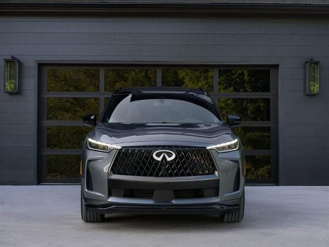 2026 Infiniti QX60 Sport Front View with DRL Illuminated