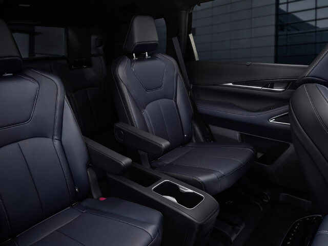 2026 Infiniti QX60 Sport Dark Interior Second Row