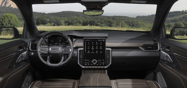 2026 GMC Acadia Denali Ultimate Full Dashboard and Interior Overview