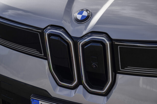 2026 BMW iX3 Kidney Grille and Badge Close-Up