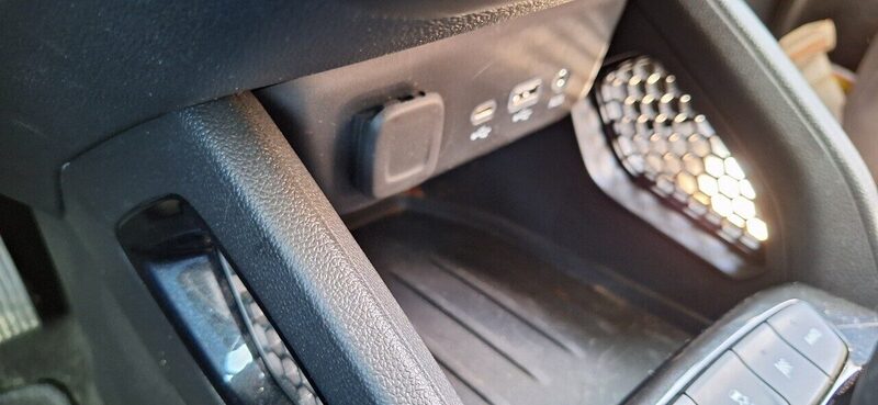 2023 Chevrolet Trailblazer - front storage console.jpg