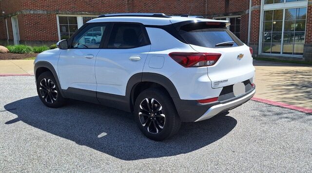 2023 Chevrolet Trailblazer - rear quarter view.jpg