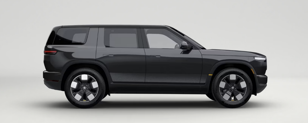 2027 Rivian R2 Standard trim exterior front view