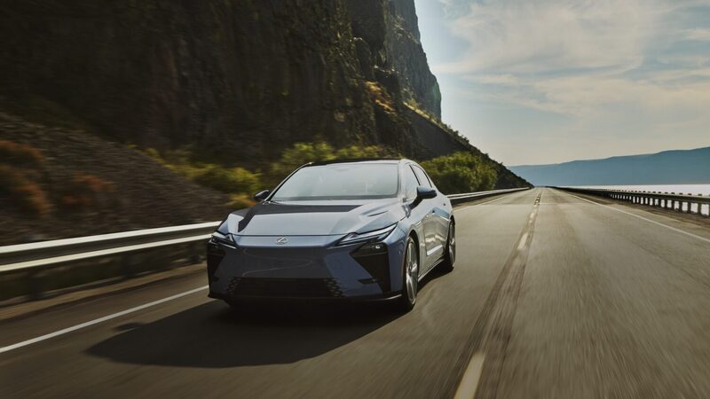 2026_Lexus_ES_350e_001-1500x844.jpg