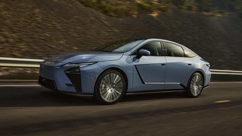 2026_Lexus_ES_350e_013-1500x844.jpg