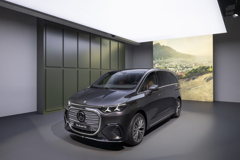 2027 Mercedes-Benz VLE MPV front three-quarter view in dark gray with cognac interior