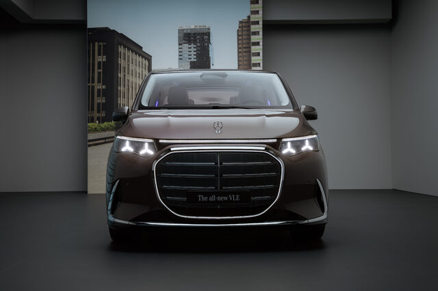 2027 Mercedes-Benz VLE MPV front view in dark brown with illuminated grille
