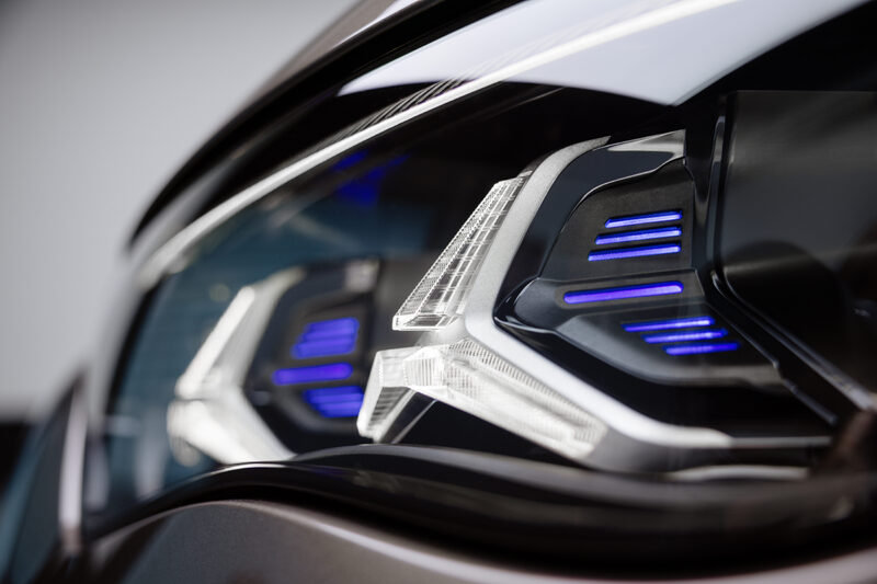 2027 Mercedes-Benz VLE MPV Headlight Star Projector Module Detail