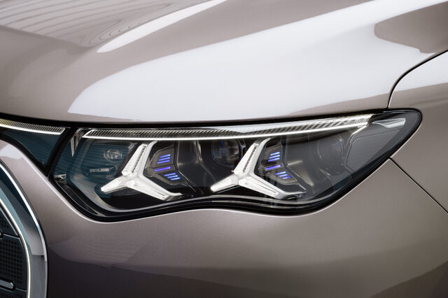 2027 Mercedes-Benz VLE MPV DIGITAL LIGHT Headlamp Assembly