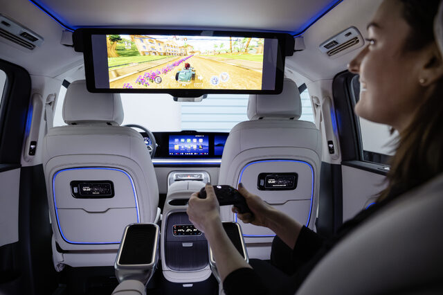 2027 Mercedes-Benz VLE MPV MBUX infotainment navigation screen with EV route planning