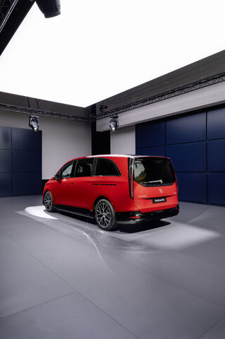 2027 Mercedes-Benz VLE MPV Rear Three-Quarter View in Red
