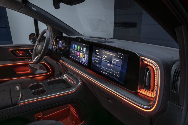 2027 Mercedes-Benz VLE MPV Dashboard With MBUX Navigation Display