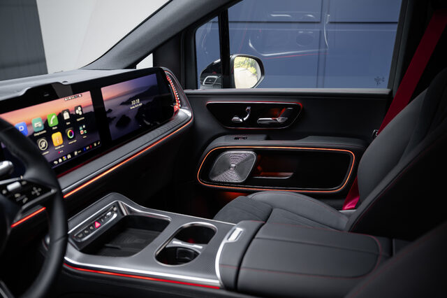 2027 Mercedes-Benz VLE MPV Front Interior Passenger Side View