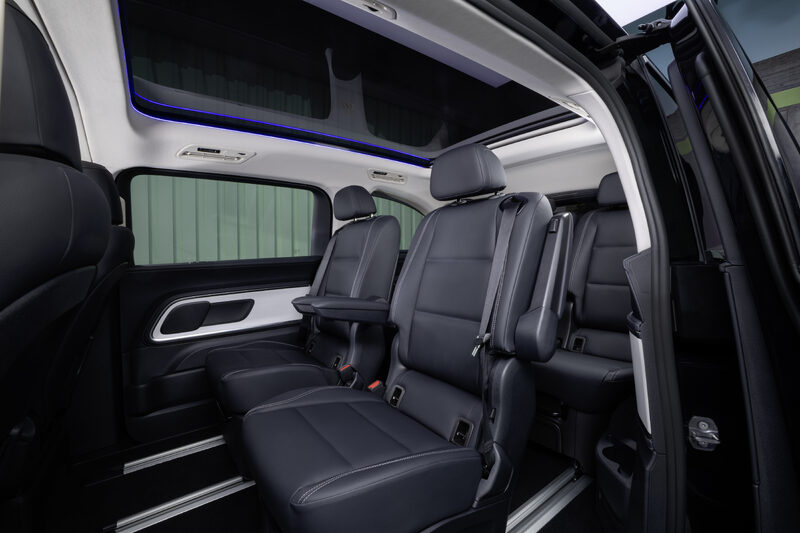 2027 Mercedes-Benz VLE MPV Second-Row Seats with Privacy Shades