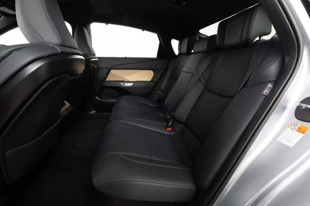 Lexus_ES500e_Luxury_016-1500x1000.jpg