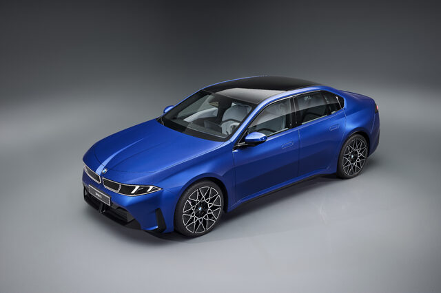 2027 BMW i3 Sedan Elevated Front Three-Quarter Overview