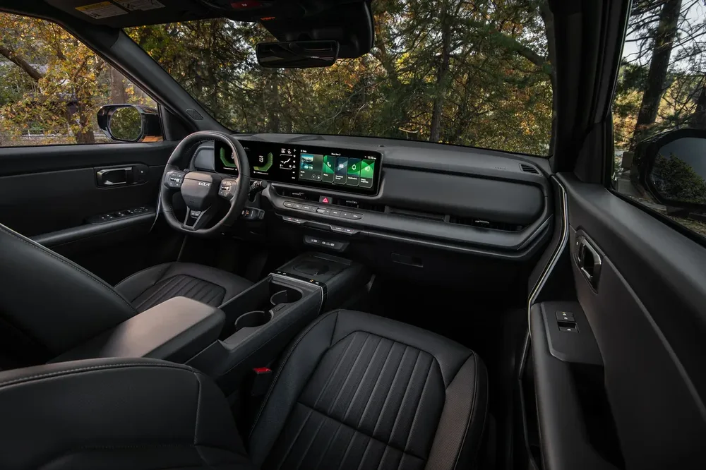 2027 Kia Seltos interior dashboard and front seats