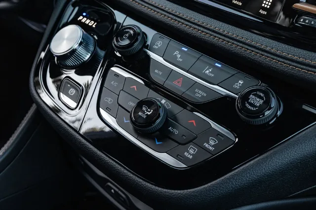 2027 Chrylser Pacifica-42.webp